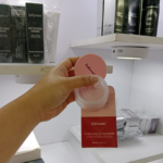 Lakerain Ultimate Pink Setting Powder - Image 2